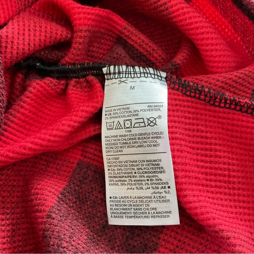 Old Navy Buffalo Plaid Maternity Top, Women’s Sz M - Picture 9 of 9